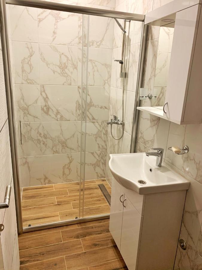 Bed and Breakfast Prenociste & Restoran - Kasic Brodarevo Esterno foto