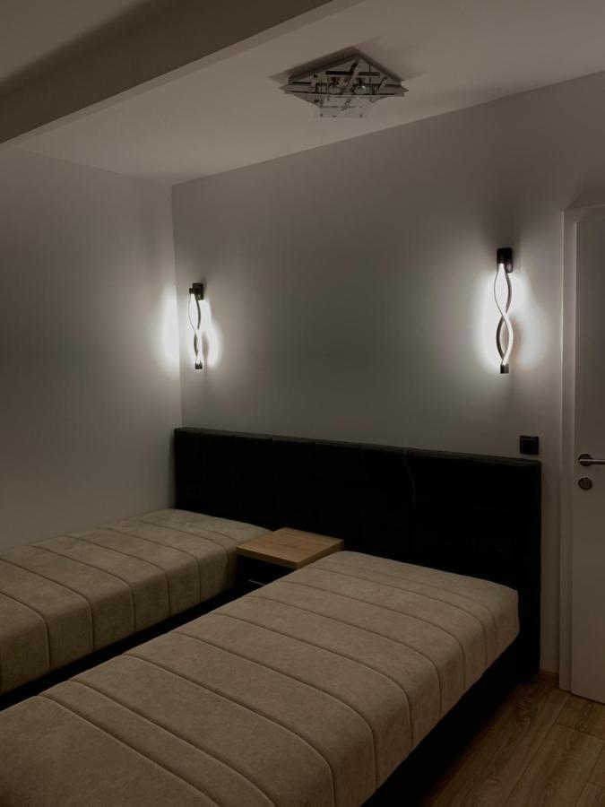 Bed and Breakfast Prenociste & Restoran - Kasic Brodarevo Esterno foto
