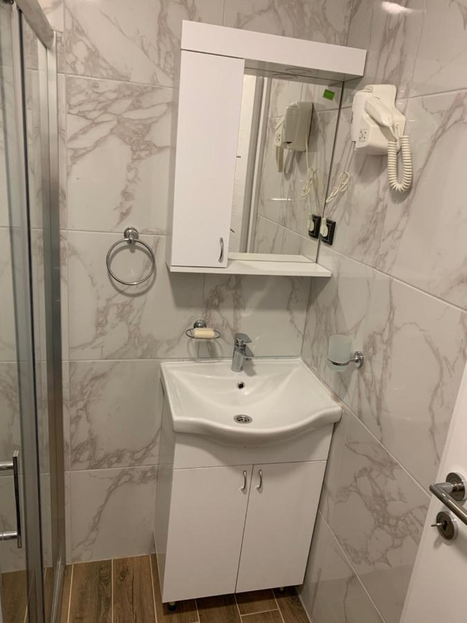 Bed and Breakfast Prenociste & Restoran - Kasic Brodarevo Esterno foto